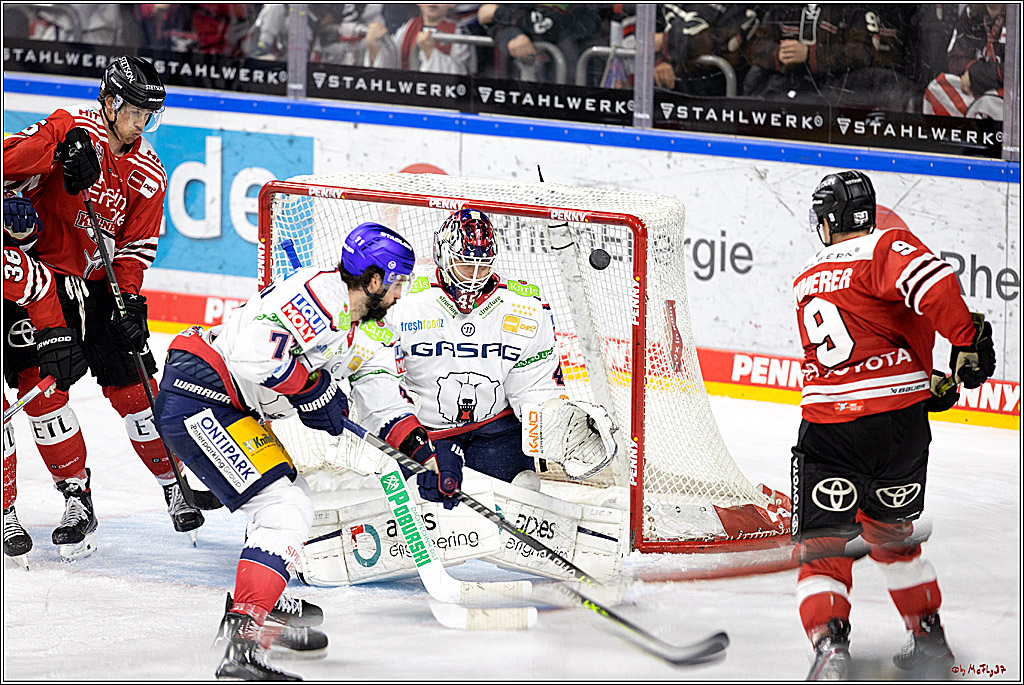 PENNY DEL;  Kölner Haie - Eisbären Berlin; Köln, 01.11.2022